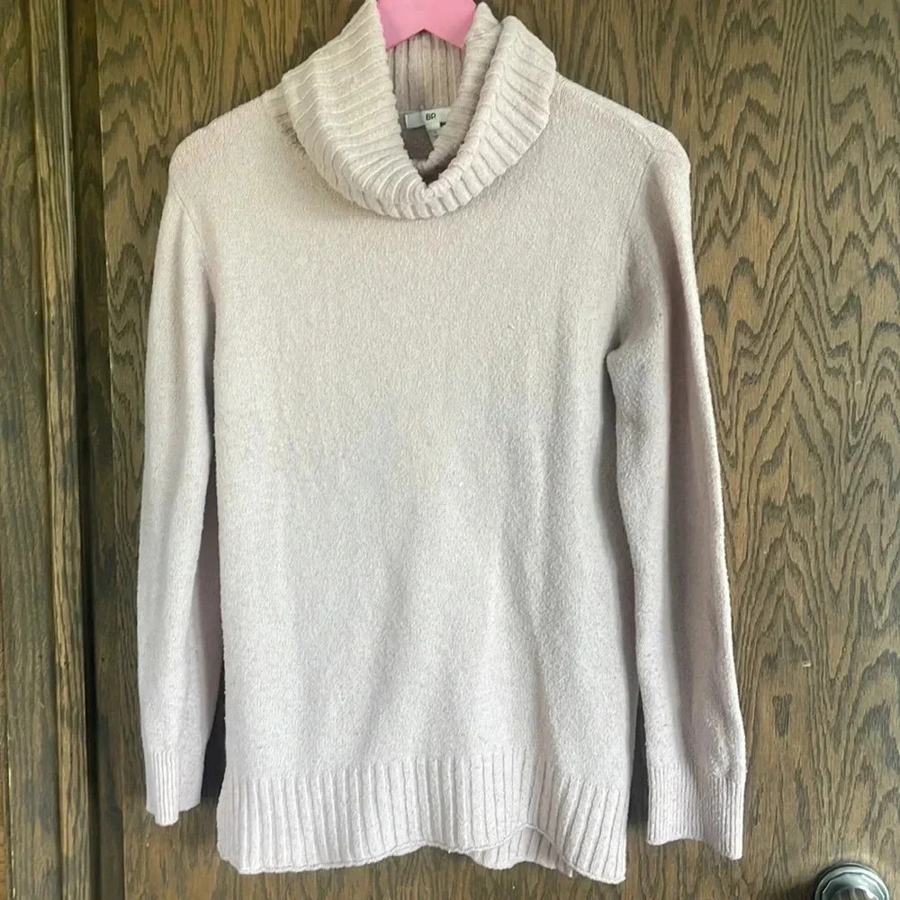 Blush‎ BP Turtleneck Sweater S
